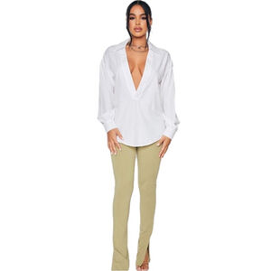 PrettyLittleThing | White long sleeve V Plunge blouse | Women’s size 4